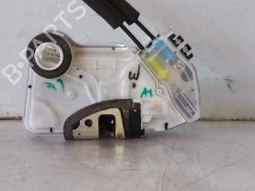 front-left-lock-toyota-c-hr-_x1_-69040f4020-6904002491-2016-7960616 main image