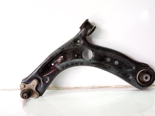 Used Left front suspension arm Left front suspension arm 8121915 8121915