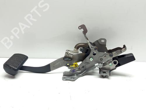 Break pedal TOYOTA YARIS (_P13_) | BP31190218I19