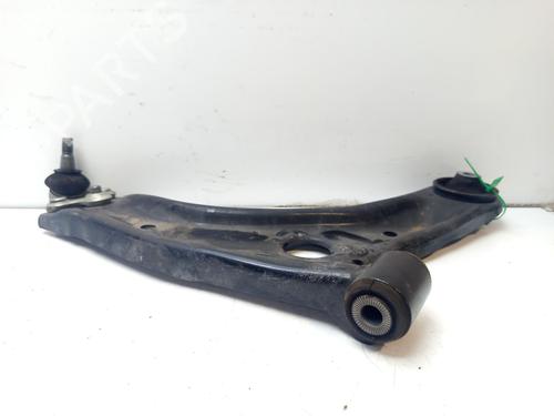 Used Right front suspension arm TOYOTA YARIS CROSS (MXP_) 1.5 Hybrid (MXPJ10) (116 hp) 33023723