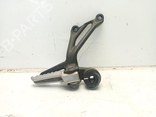 Used Step KAWASAKI MOTORCYCLES Z (900cc - ) Z 900 (ZR900DA2, ZR900HA2, ZR900PA2, ZR900VA2) (48 hp) 31214656