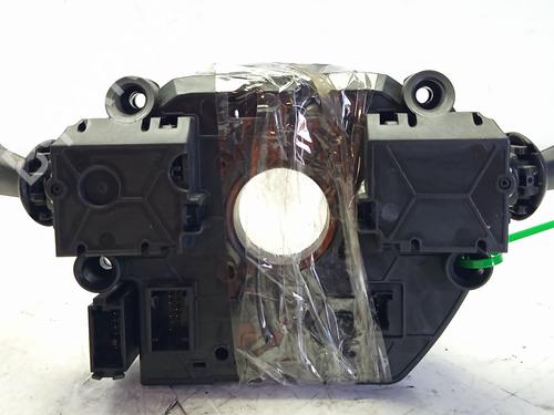 Switch BMW 2 Gran Tourer (F46) 218 d | BP30626190I30 