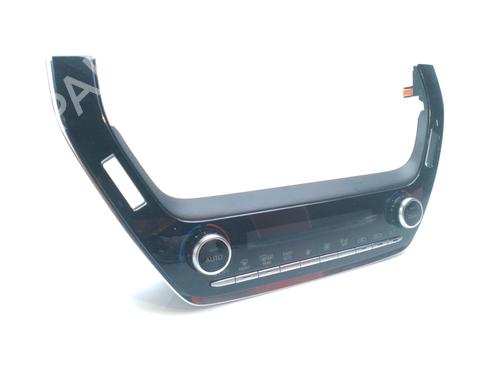 Climate control TOYOTA COROLLA Hatchback (_E21_, _EA1_, _EH1_) 1.8 Hybrid (ZWE211) | BP16780723I5 
