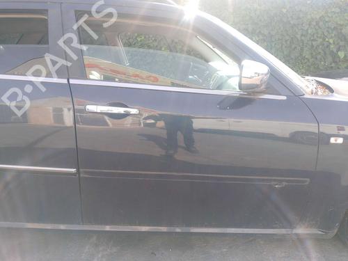 Used Right front door Right front door 37695243 37695243