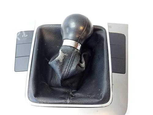 shift-knob-vw-passat-b6-3c2-2005-2006-2007-2008-2009-2010-2011-31191400 main image