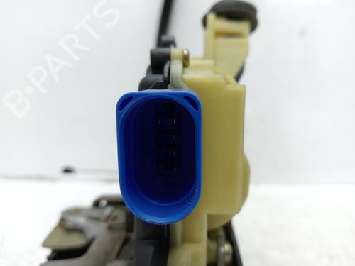 Front right lock SEAT CORDOBA (6L2)  | BP18163318C97 