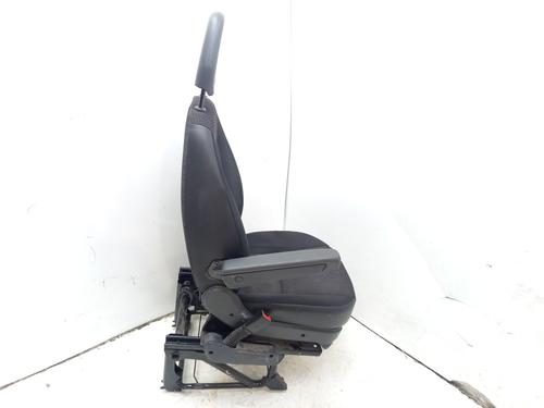 Left front seat CITROËN JUMPER II Bus 2.2 HDi 130 | BP33826057C15 - Image 5