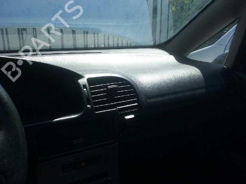 Right taillight OPEL ZAFIRA A MPV (T98)  | BP16240455C35 