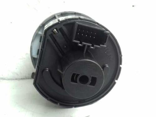 Headlight switch SEAT IBIZA IV SC (6J1, 6P5) 1.4 TDI | BP7959775I24 