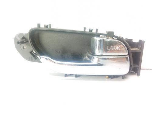 Used Rear left interior door handle Rear left interior door handle 17066042 17066042