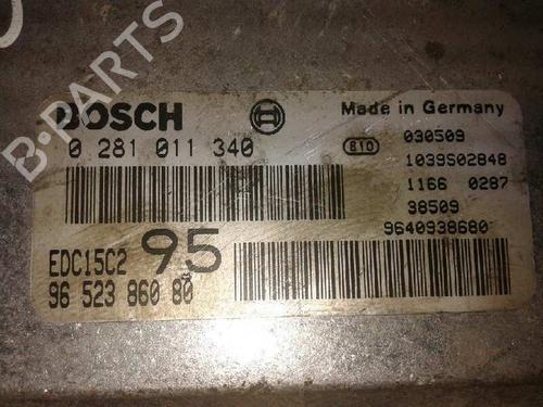 Used Engine control unit (ECU) Engine control unit (ECU) 7963834 7963834