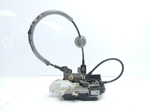 Used Front left lock VOLVO V40 Hatchback (525) D2 (120 hp) 20724641