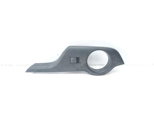 right-rear-window-switch-toyota-c-hr-_x1_-74271f4010-2016-17953619 main image