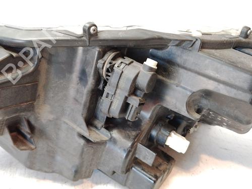 Right headlight TOYOTA YARIS (_P13_)  | BP31130970C29 