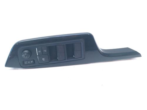 Used Left front window switch Left front window switch 15499991 15499991