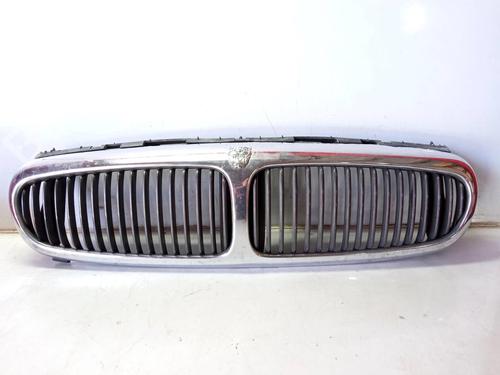 Used Grille Grille 10286752 10286752
