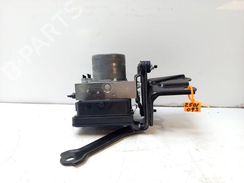 Used ABS pump ABS pump TOYOTA YARIS CROSS (MXP_) 1.5 Hybrid (MXPJ10) (116 hp) 32396075 32396075