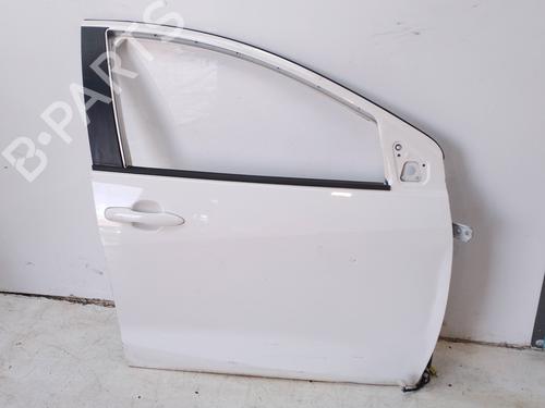 Used Right front door TOYOTA YARIS (_P13_) [2010-2020]  23648662