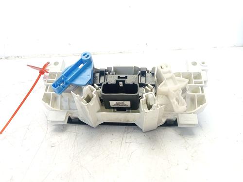 Climate control RENAULT TRAFIC III Van (FG_) 1.6 dCi 115 (FGMD) | BP30657467I5