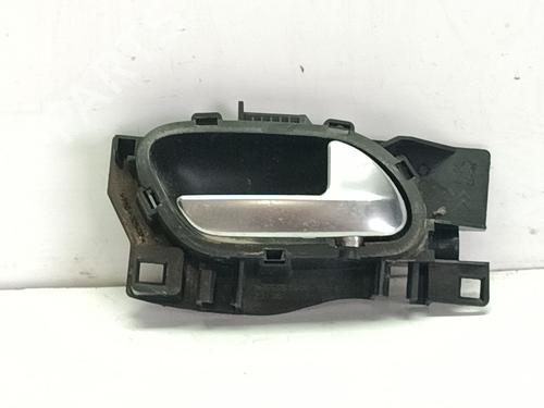Used Front right interior door handle Front right interior door handle 34053703 34053703