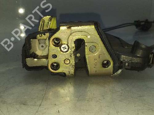 Used Front left lock TOYOTA AVENSIS (_T25_) 2.2 D-4D (ADT251_, ADT251R) (150 hp) 7957064