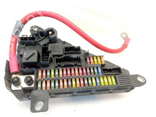 Used Fuse box Fuse box 10348512 10348512