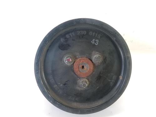 Used Steering pump MERCEDES-BENZ M-CLASS (W163) ML 270 CDI (163.113) (163 hp) 10410680