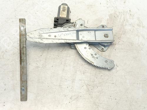 Motore alzacristalli posteriore destro NISSAN NOTE (E11, NE11) 1.6 (110 hp) 30923833