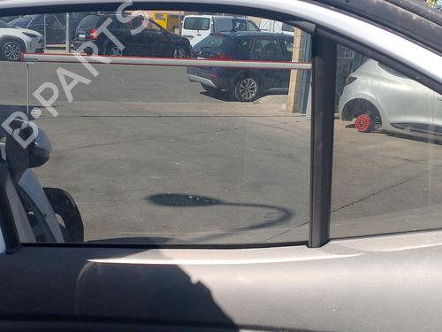 Used Rear right window mechanism TOYOTA YARIS CROSS (MXP_) 1.5 Hybrid (MXPJ10) (116 hp) 29067369