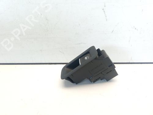 Used Right front window switch Right front window switch 8127309 8127309