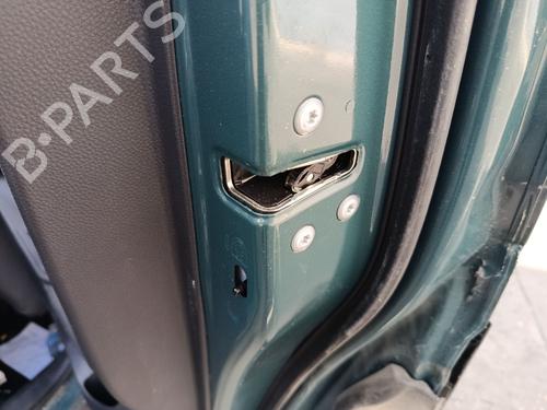 rear-right-lock-toyota-yaris-cross-mxp_-2020-37695376 main image