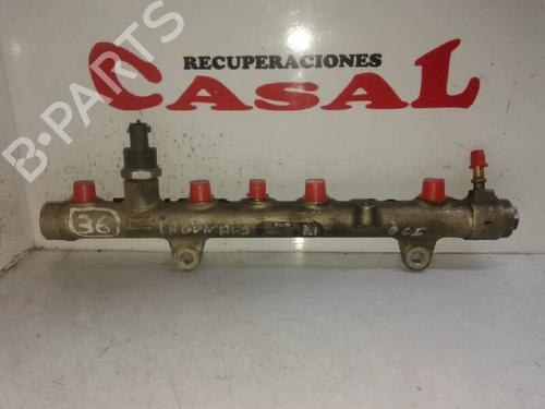 Used Injection rail Injection rail 7951298 7951298