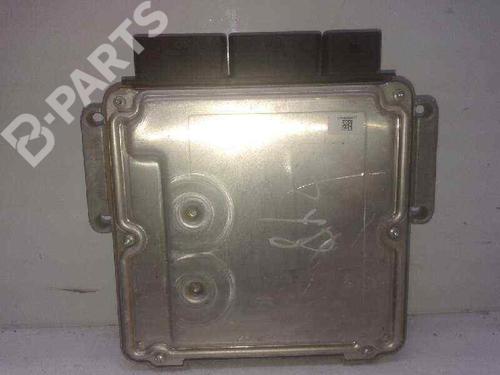 Engine control unit (ECU) DACIA SANDERO  | BP7957919M57 