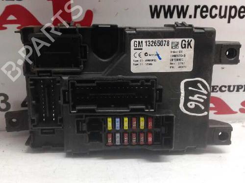 Used Fuse box OPEL CORSA D Hatchback Van (S07) [2006-2014]  7951076