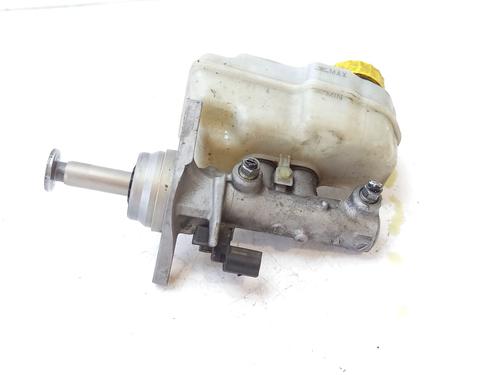 Used Brake master cylinder VW POLO V (6R1, 6C1) [2009-2022]  31160149