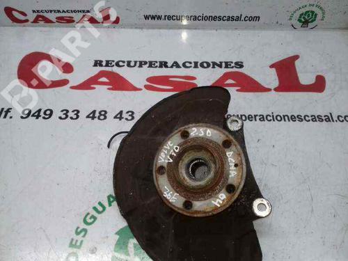 Used Right front steering knuckle VOLVO V70 II (285) 2.5 TDI (140 hp) 7953381