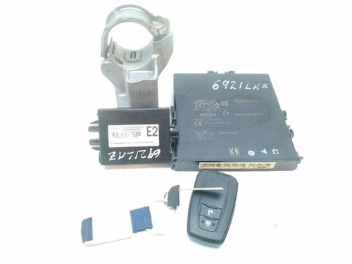 Used Ignition barrel TOYOTA C-HR (_X1_) 2.0 Hybrid (MAXH10) (184 hp) 26411522