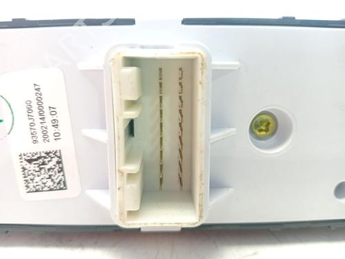 Left front window switch KIA CEED (CD) 1.4 T-GDI | BP31159146I27 - Image 6