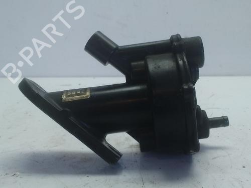 Used Brake master cylinder Brake master cylinder 33012490 33012490