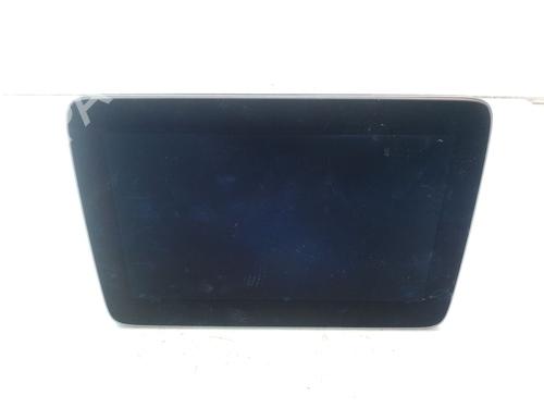 display-monitor-mercedes-benz-cla-shooting-brake-x117-2015-2016-2017-2018-2019-24702893 main image