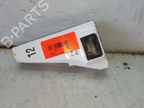 switch-toyota-c-hr-_x1_-700552-700552-2016-7960741 main image