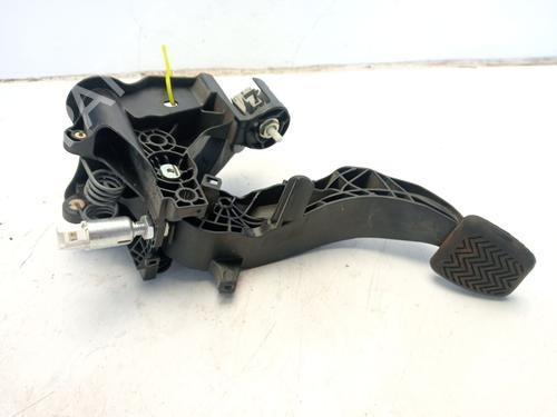 Pédale d'embrayage TOYOTA YARIS (_P13_) [2010-2020]  31188527