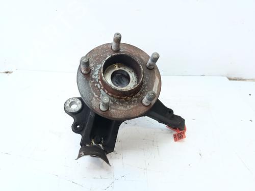 Used Left front steering knuckle Left front steering knuckle FORD FOCUS II (DA_, HCP, DP) 1.8 TDCi (115 hp) 33759289 33759289