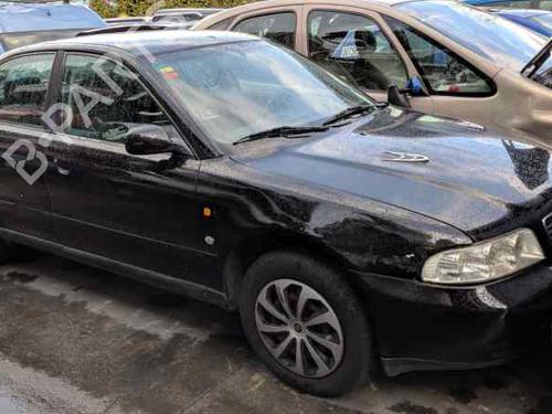 Brukte deler til AUDI A4 B5 (8D2) 1.9 TDI (90 hp) 4432261