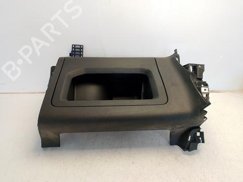 Used Glove box Glove box 38074924 38074924
