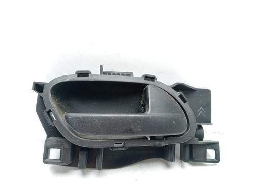 Used Front right interior door handle Front right interior door handle 16020382 16020382