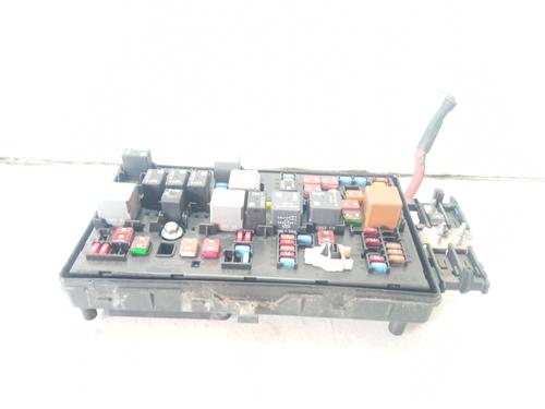 Used Fuse box Fuse box 9125131 9125131