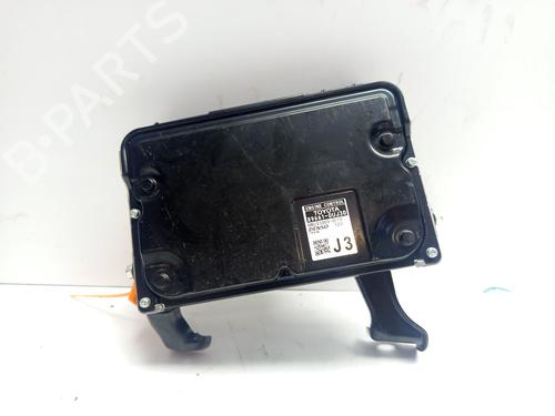 Used Engine control unit (ECU) Engine control unit (ECU) TOYOTA YARIS CROSS (MXP_) 1.5 Hybrid (MXPJ10) (116 hp) 33019243 33019243