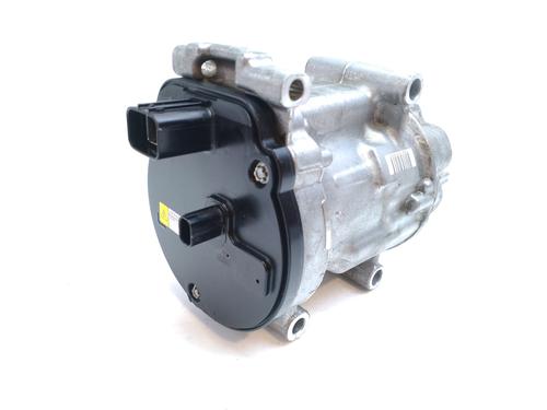 Used AC compressor TOYOTA YARIS (_P13_) [2010-2020]  17174986