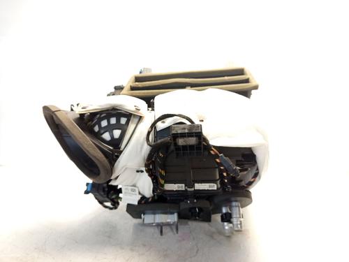 Chaufagebak PEUGEOT 2008 II (UD_, US_, UY_, UJ_, UR_, UC_) [2019-2026]  31370242